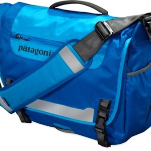 Patagonia Half Mass Courier Bag